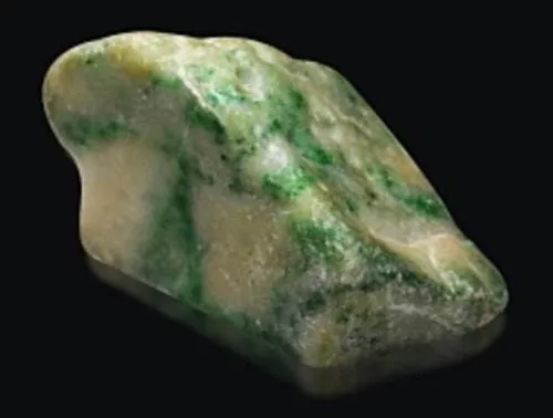 水钙铝榴石原石