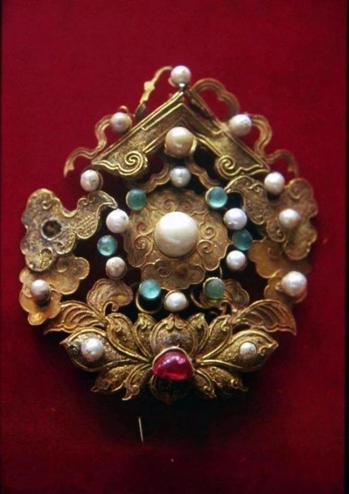 来自清宫的珍珠饰品