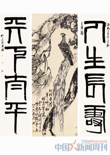 2011年中国嘉德春拍，齐白石《松柏高立图·篆书四言联》以4.255亿元天价成交。