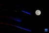 12月19日在浙江瑞安拍摄的满月。